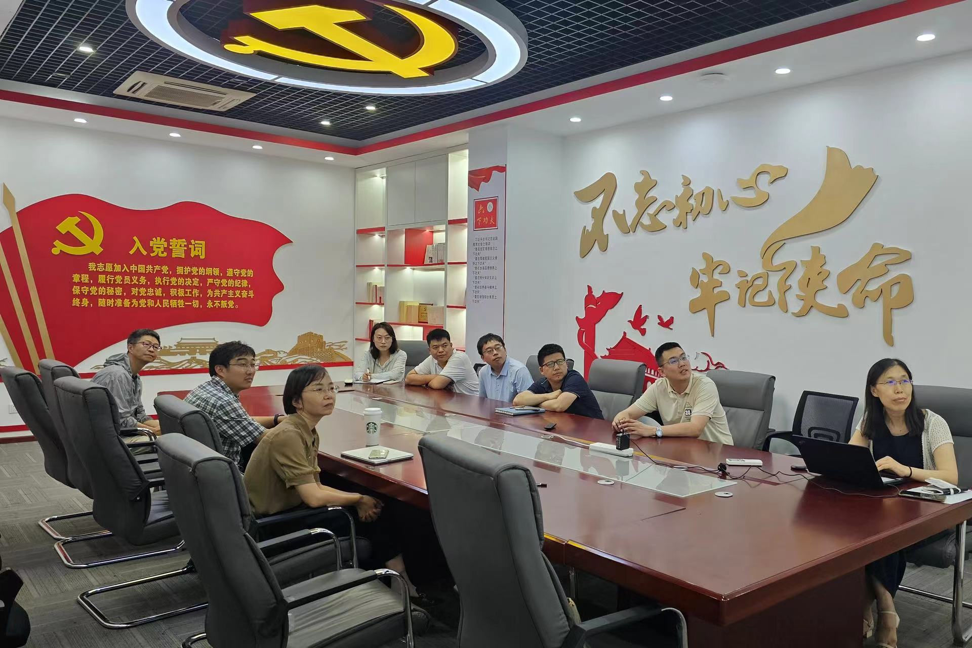 皇冠体育